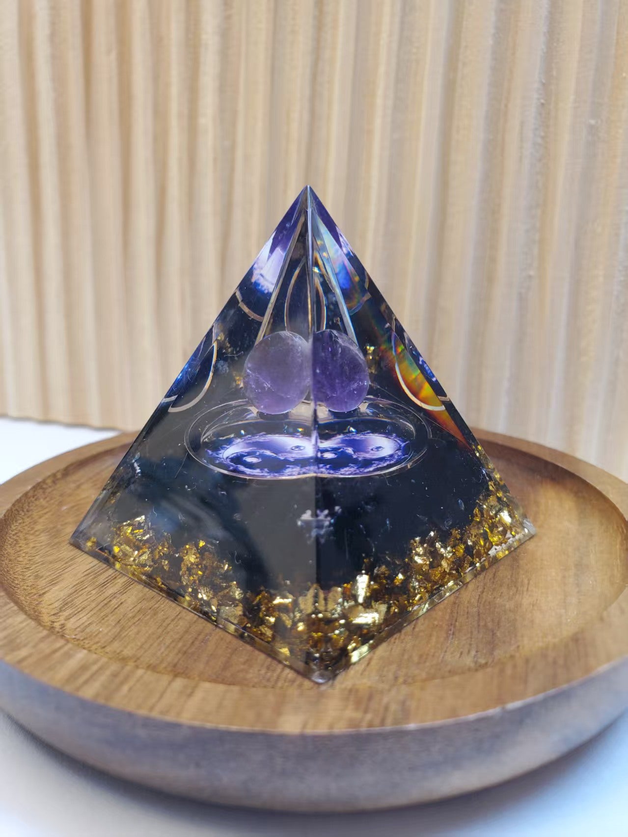 J957 能量金字塔太極紫水晶球Size 5cmX5cm
