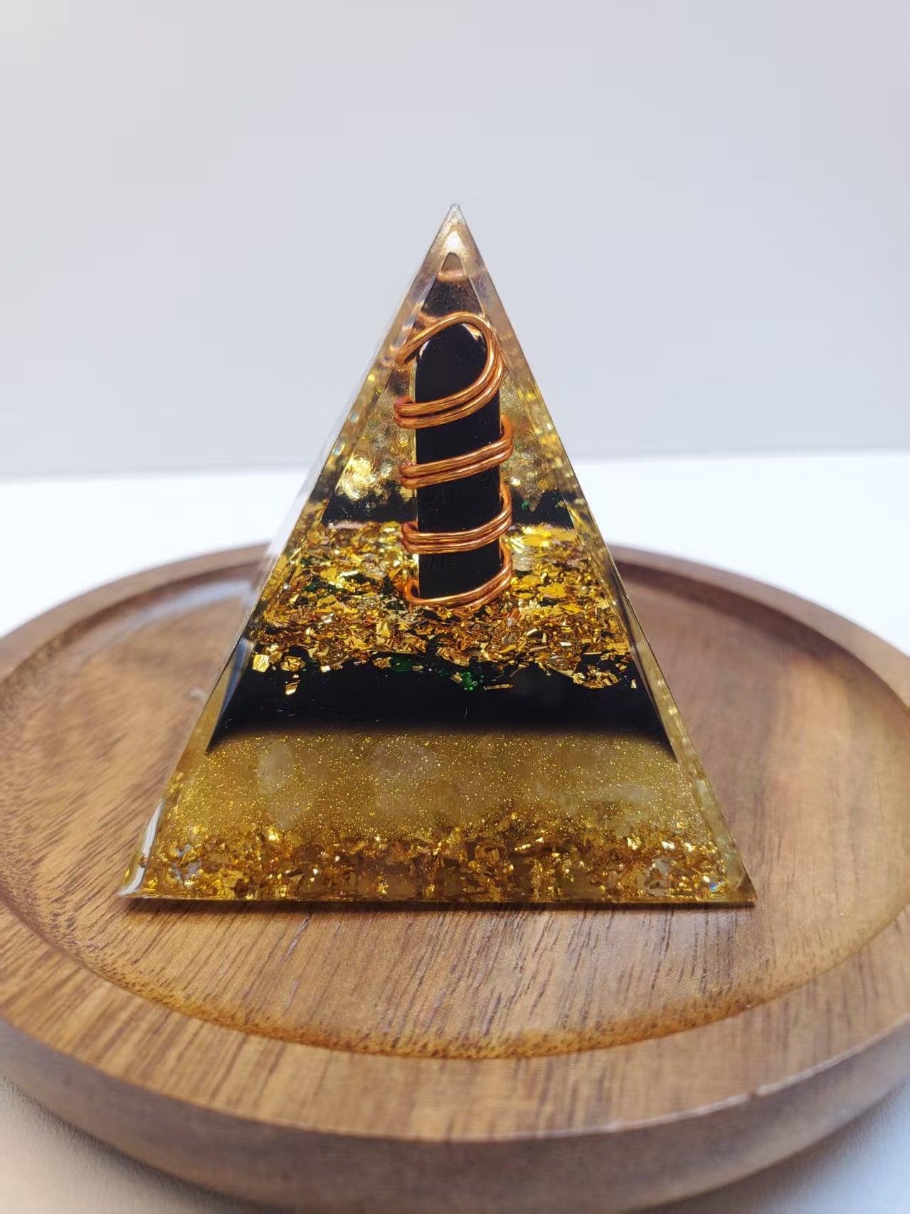 J949 能量金字塔金祿招財旺事業 Size 5cmX5cm